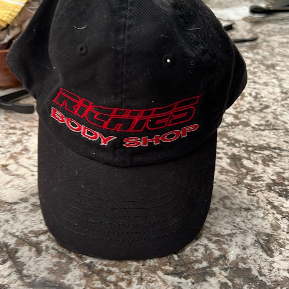 Richies Body Shop red and black zkapz one size fits all 100% Cotton